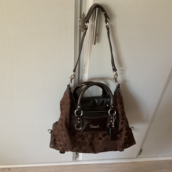 Coach Purse - Picture 6 of 8